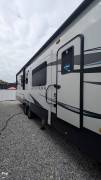 2021 Keystone Montana 3763BP, $ 40,000