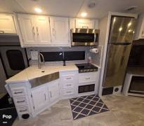 2022 Coachmen Encore 375RB, $ 119,500