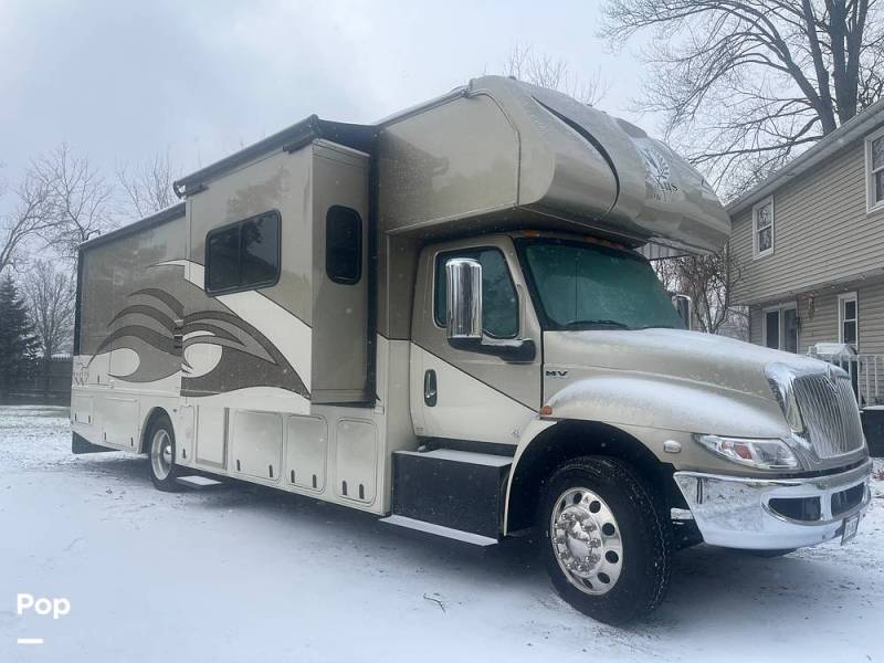 2020 NeXus RV Wraith 33W, $ 129,000