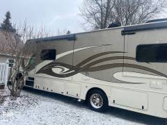 2020 NeXus RV Wraith 33W, $ 129,000