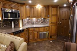 2014 Newmar Dutch Star 4372, $ 160,000