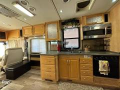 2006 Fleetwood Excursion 39V, $ 43,000