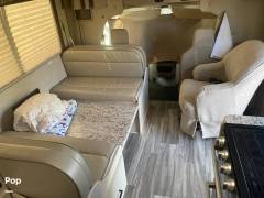 2022 Thor Motor Coach Freedom Elite 23H, $ 62,800