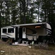 2020 Keystone Montana High Country 295RL, $ 29,900