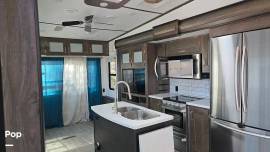 2020 Keystone Montana High Country 295RL, $ 29,900