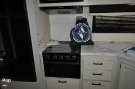 2023 Jayco White Hawk 27RB, $ 40,000