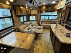 2017 Keystone Montana 3950BR, $ 34,500