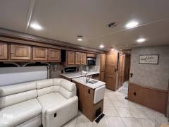 2014 Itasca Suncruiser 38Q, $ 79,900