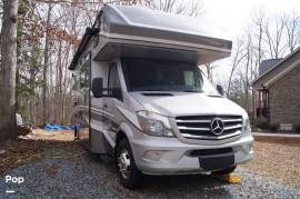 2020 Dynamax Isata 3 24FW, $ 90,000