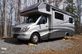 2020 Dynamax Isata 3 24FW, $ 90,000