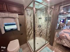 2015 Newmar Ventana 4369, $ 177,000
