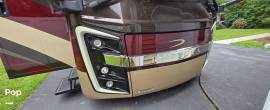 2019 Entegra Coach Insignia 40B2, $ 193,900