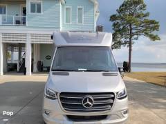 2022 Leisure Travel Unity U24CB, $ 166,950