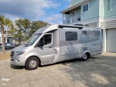 2022 Leisure Travel Unity U24CB, $ 166,950
