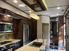 2019 CrossRoads Redwood 3901MB, $ 55,000