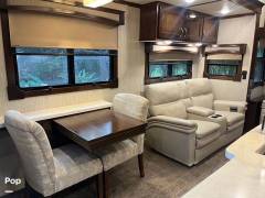 2019 CrossRoads Redwood 3901MB, $ 55,000