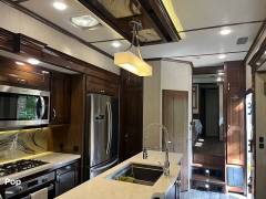 2019 CrossRoads Redwood 3901MB, $ 55,000