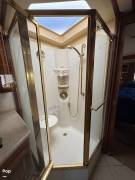 2001 American Coach American Dream 40EMS, $ 52,000