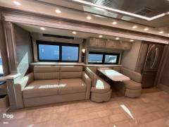 2021 Tiffin Phaeton 40IH, $ 274,000