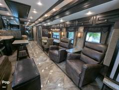 2016 Newmar Dutch Star 4369, $ 229,000