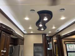 2016 Forest River Riverstone Legacy 38FB, $ 34,500