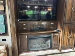 2016 Forest River Riverstone Legacy 38FB, $ 34,500