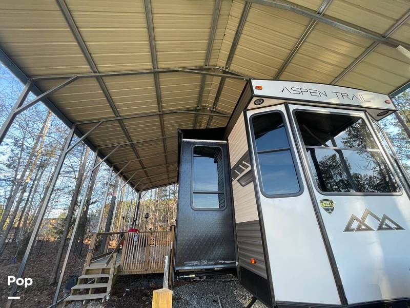 2024 Dutchmen Aspen Trail 390LOFT, $ 75,500