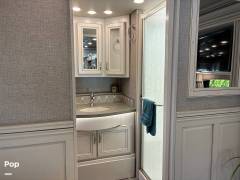 2023 Fleetwood Discovery 38N, $ 275,000