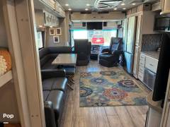 2023 Fleetwood Discovery 38N, $ 275,000