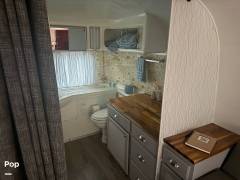 1977 Airstream Sovereign 31, $ 28,500