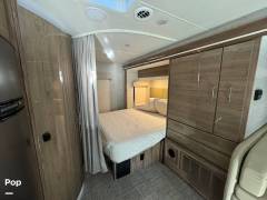 2021 Entegra Qwest 24L, $ 122,499