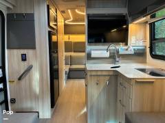 2021 Leisure Travel Unity U24RL, $ 149,000