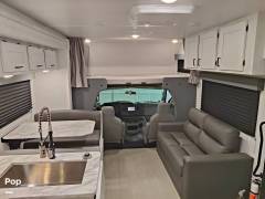 2023 East To West RV Entrada 3100FB, $ 90,999