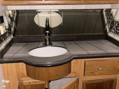 2006 Tiffin Phaeton 35DH, $ 46,999