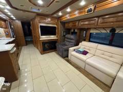 2015 Tiffin Phaeton 40AH, $ 120,000