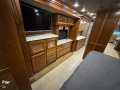 2015 Tiffin Phaeton 40AH, $ 120,000