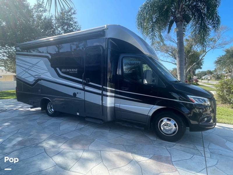 2022 Jayco Melbourne Prestige 24RP, $ 98,500