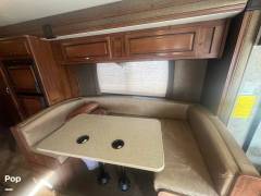 2014 Fleetwood Storm 28F, $ 41,400