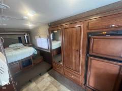 2014 Fleetwood Storm 28F, $ 41,400