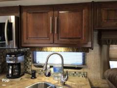 2015 Coachmen Encounter 37SA, $ 49,990