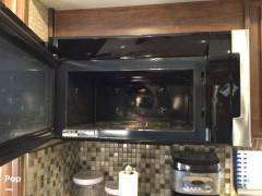 2015 Coachmen Encounter 37SA, $ 49,990