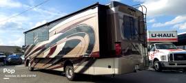 2017 Thor Motor Coach Miramar 34.2, $ 72,900