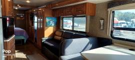 2017 Thor Motor Coach Miramar 34.2, $ 72,900