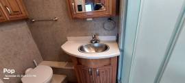 2017 Thor Motor Coach Miramar 34.2, $ 72,900