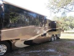 2003 Monaco Signature Series 42 Triple Crown, $ 68,500