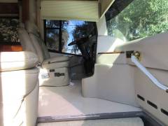 2003 Monaco Signature Series 42 Triple Crown, $ 68,500
