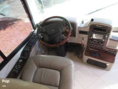 2003 Monaco Signature Series 42 Triple Crown, $ 68,500