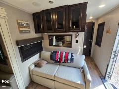 2020 Jayco Eagle 332CBOK, $ 40,000