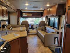 2016 Thor Motor Coach A.C.E. 30.2, $ 52,500
