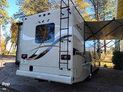2016 Thor Motor Coach A.C.E. 30.2, $ 52,500